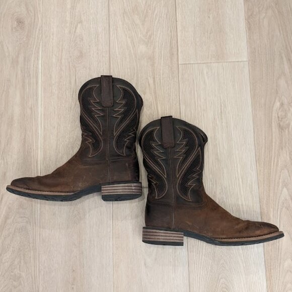 Ariat Hybrid VentTEK Western Boot Men's Sz 9.5 Distressed Tan 10031454 Square - Picture 3 of 16